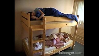 Natalli די אנג &#039; לו נתפס בעת מעשה-ZZ