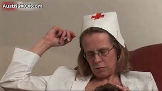 Sordida matura mulier habet eam pussy linxerunt