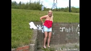 Blonde babe Lenas public nudity and busty മിന്നുന്ന ഇംഗ്ലീഷ് ആണ് കാണിക്കുന്ന