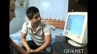 Бәлиғ сибәр ҡыҙ-үҫмер яман шеш тора