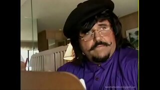 Трах-лийдымаш ден Питер изирак Кэррингтон Норт тӱлевырче