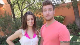 Tokorua whero tikaokao i roto i te iāri