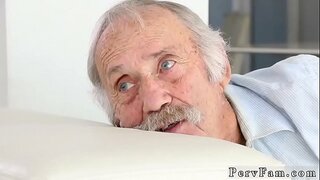 Saldus paauglių pakliuvom kieta