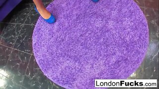 ���ያ babe fucks የሚሰጡዋቸውን