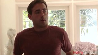 MILF Тэжээл Түүний Pussy Тулд Stepnephew