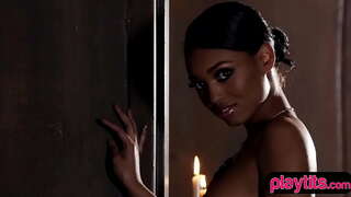 Thể thao, da đen, cô bé đây phiên